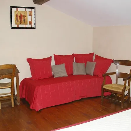 Bed & Breakfast La Ferme De Menoun 3*