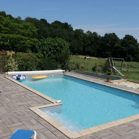 La Ferme De Menoun 3*