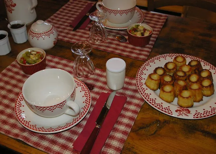 La Ferme De Menoun B&B