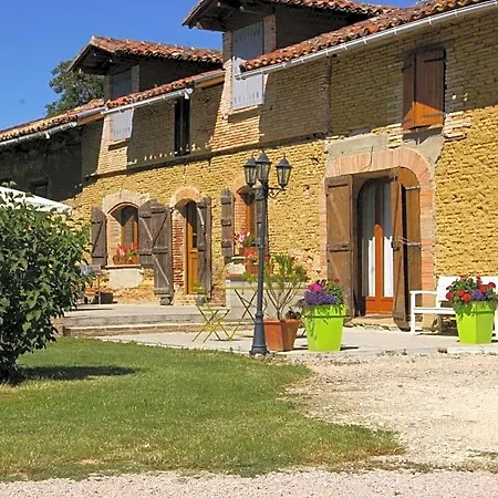 La Ferme De Menoun 3* Thil (Haute-Garonne)