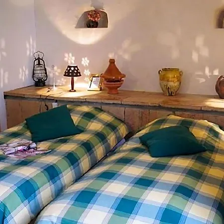 La Ferme De Menoun Bed and breakfast 3*