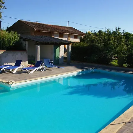 Alojamento de Acomodação e Pequeno-almoço La Ferme De Menoun